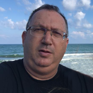 צחי פרימק